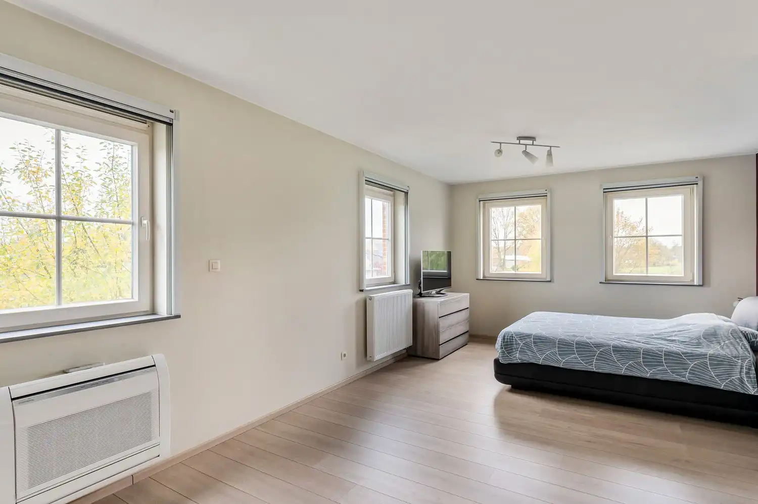 Ruime recente halfopen bebouwing met EPC-A foto 17