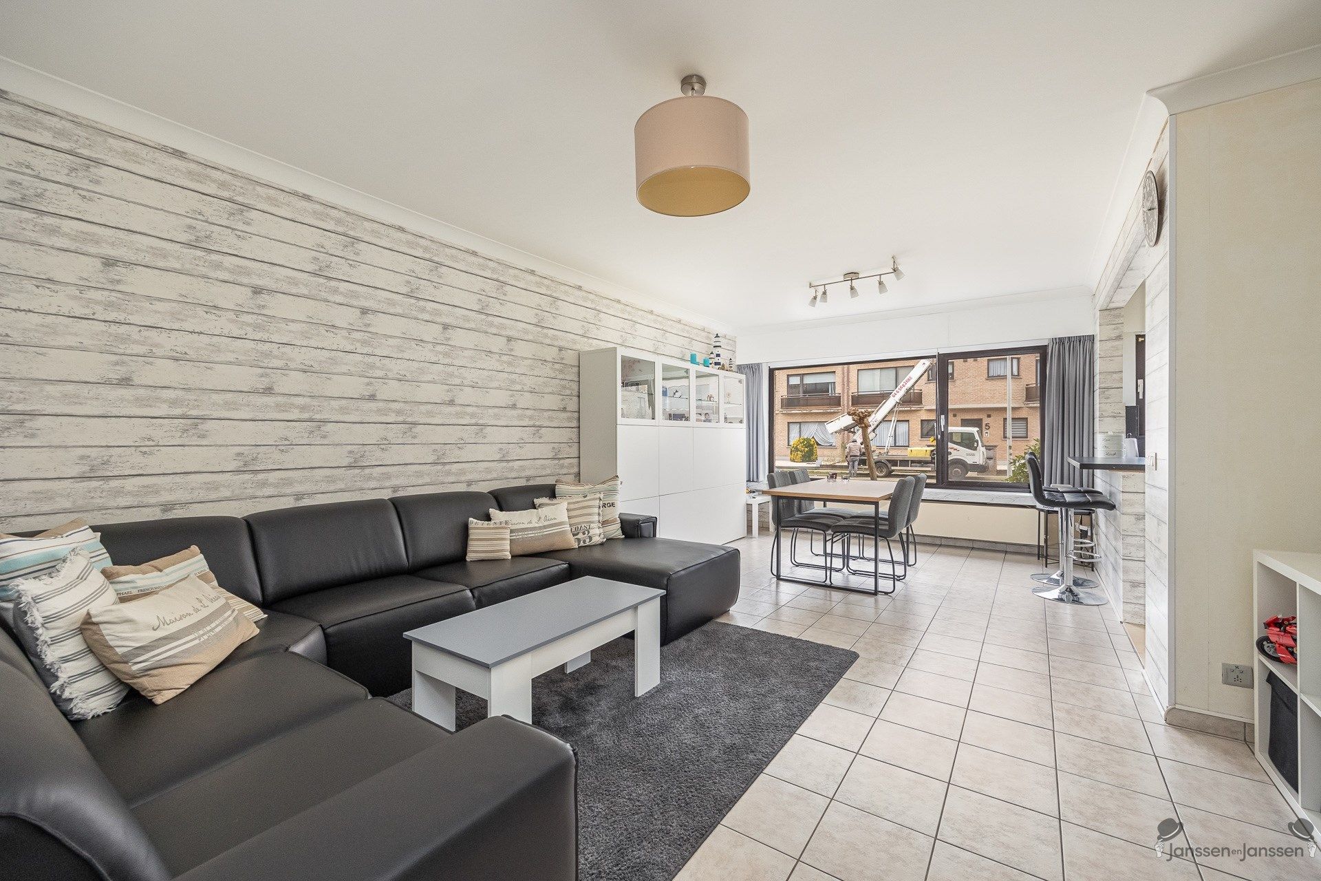 Mooi gelegen gelijkvloers appartement foto 3