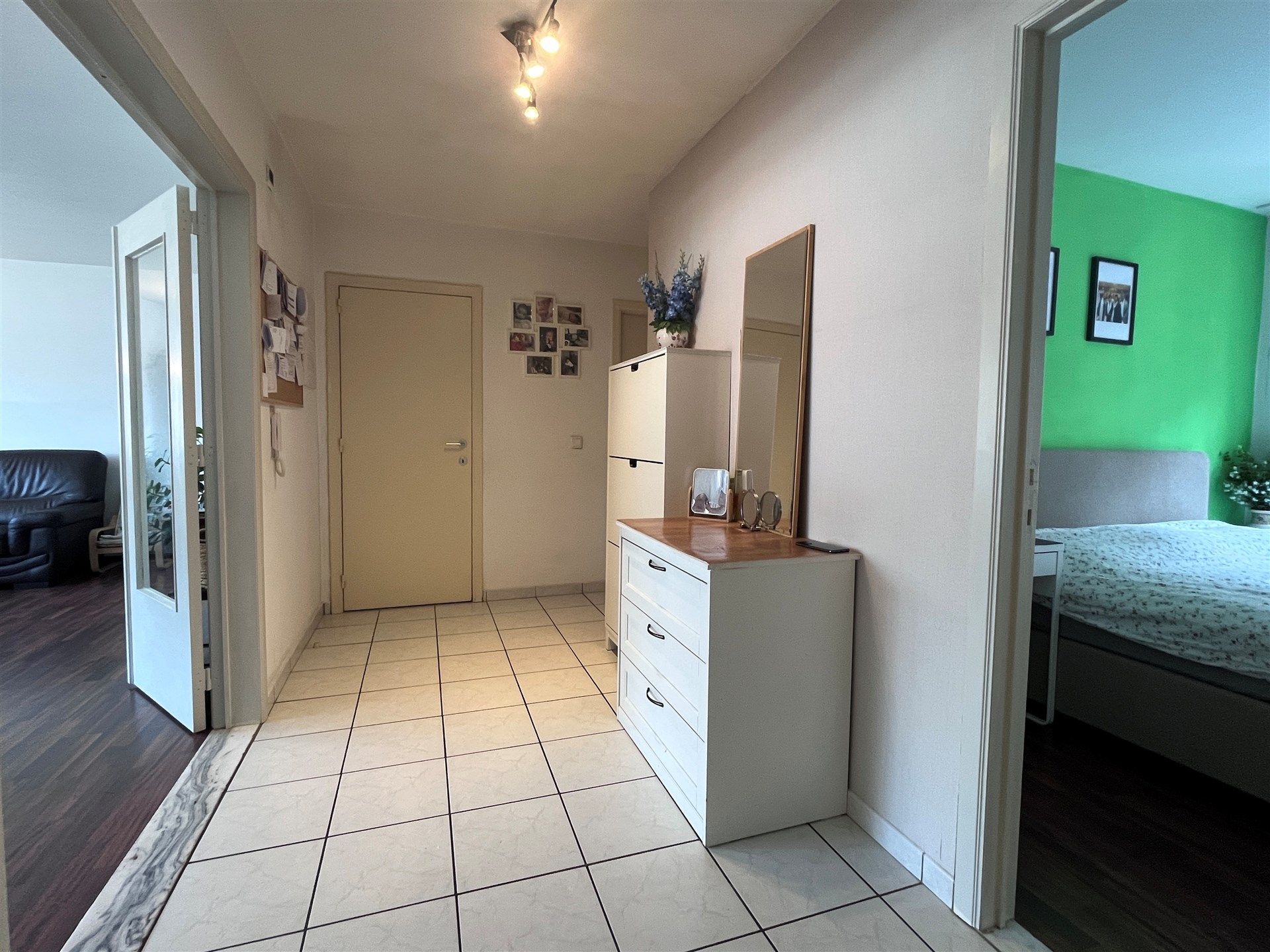 3 slaapkamer appartement - dubbele garagebox  foto 5