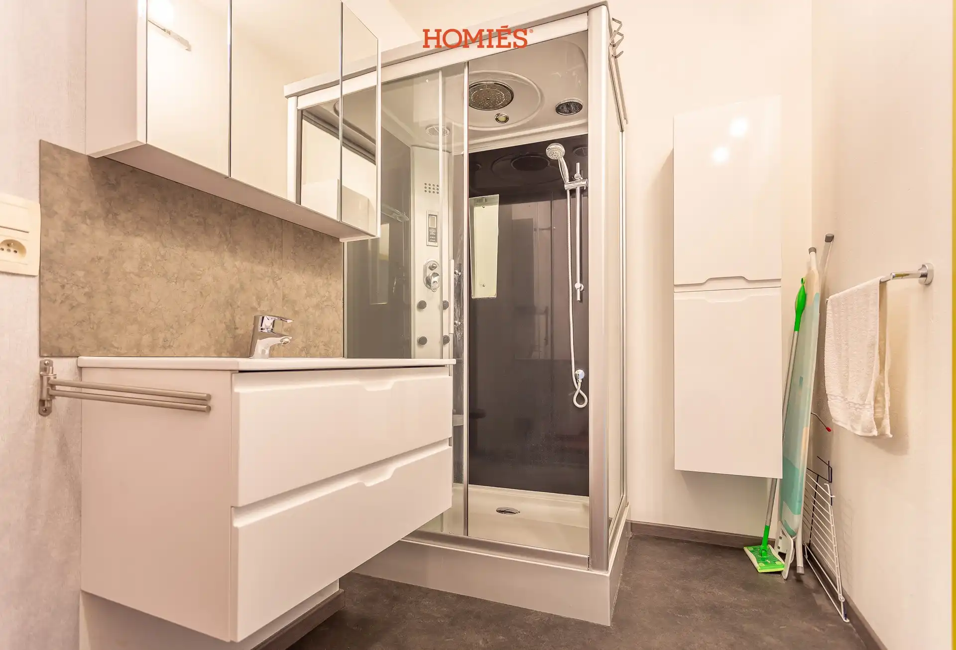 Volledig gemeubeld appartement nabij het station. foto 6