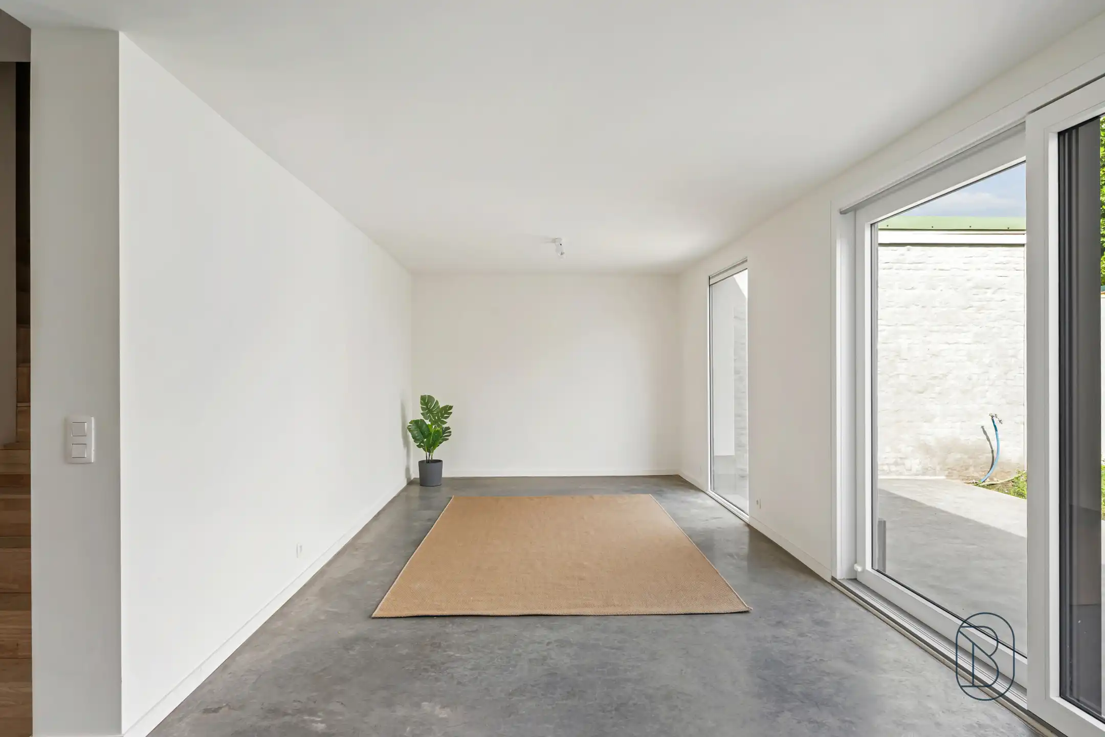 Rustig gelegen instapklare rijwoning met 3 slk en leuke tuin foto 8