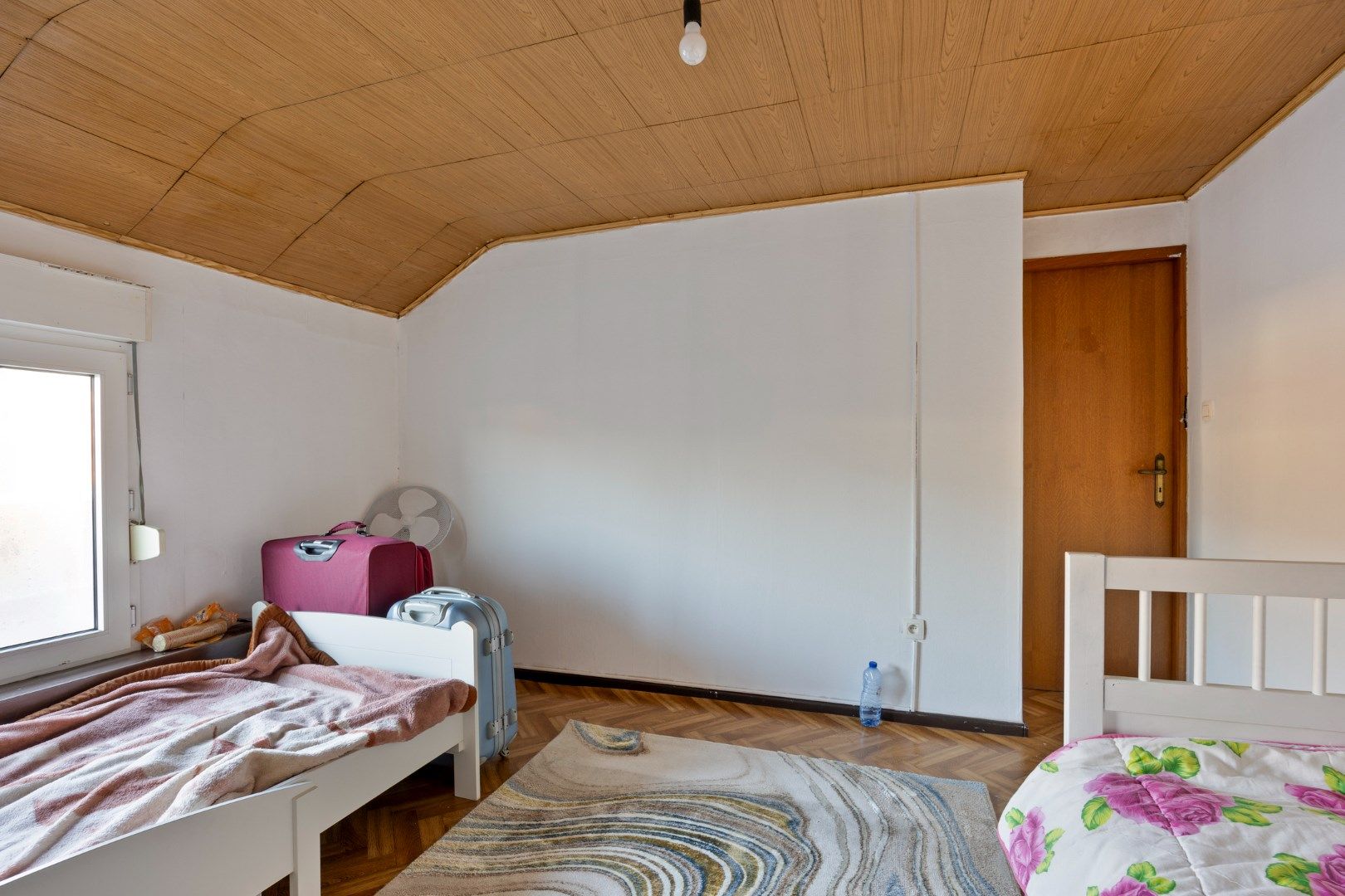 Te renoveren woning nabij het centrum van Mol ! foto 13