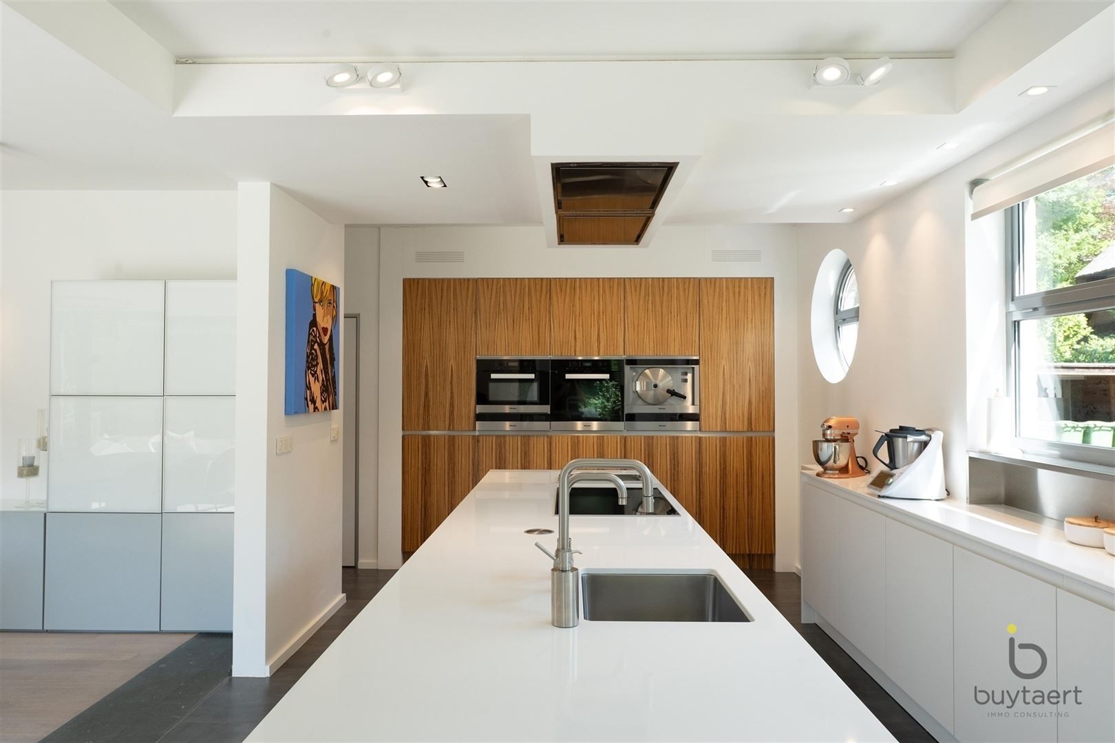 Wonen én werken in luxe familiewoning in begeerde Vriesdonkwijk foto 15