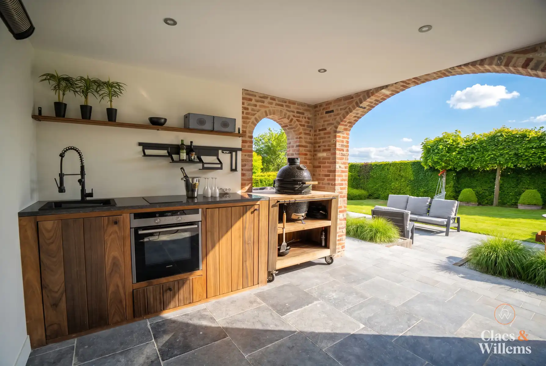 Ruime villa te koop in Dilbeek vrij beroep/ kangoeroewonen foto 3
