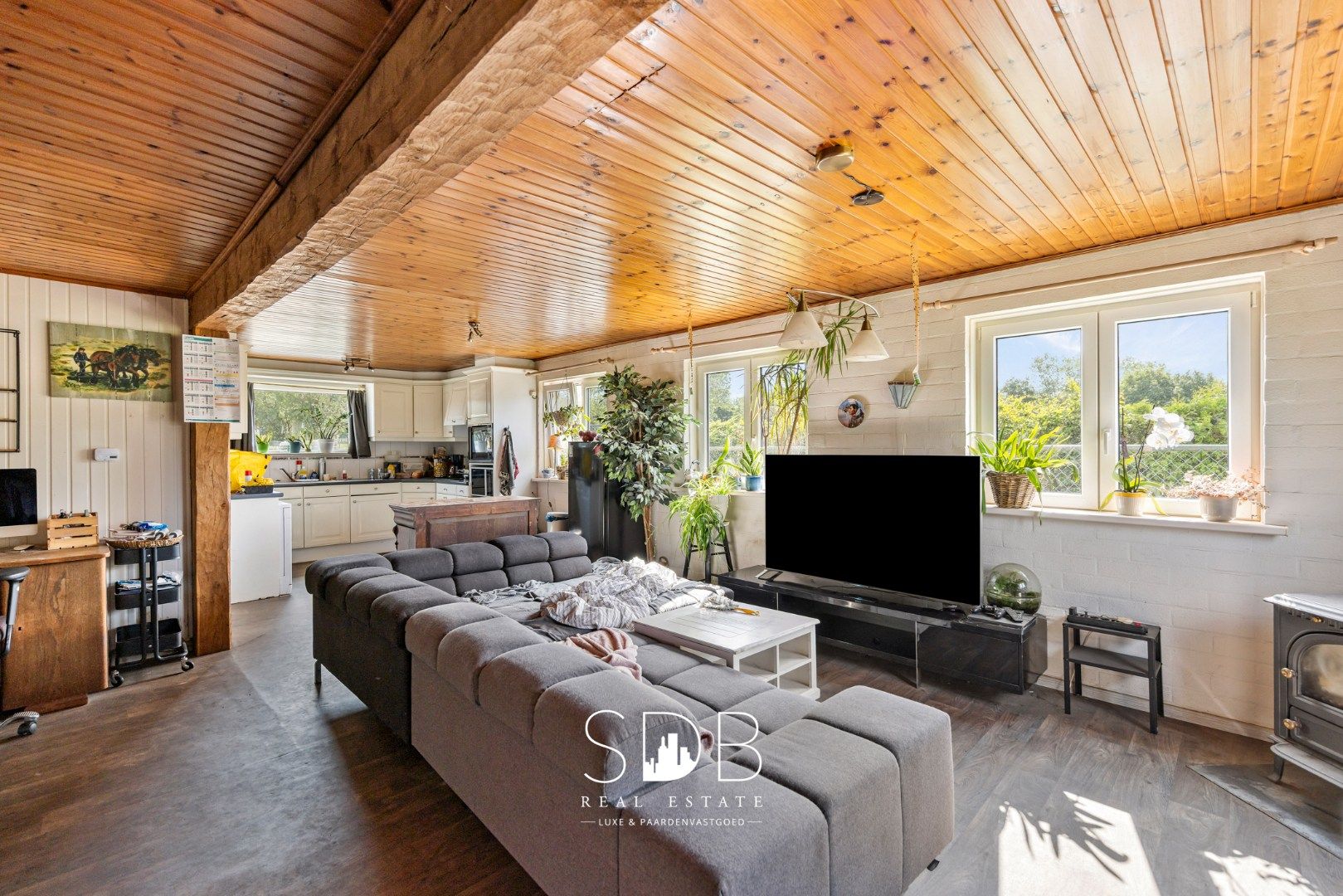 Boerderij met paardenfaciliteiten en graslanden op 14.490m² foto 25