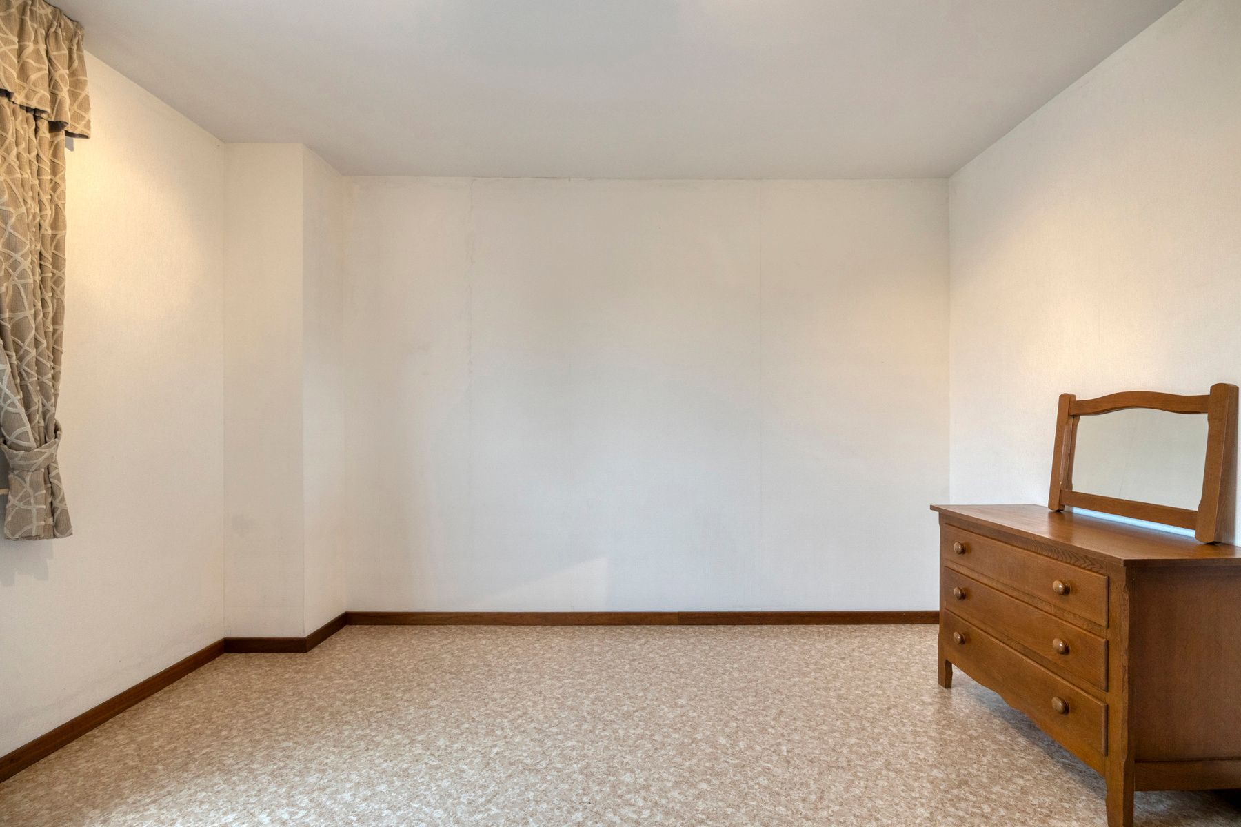 Instapklare woning met 3 slaapkamers en ruime tuin foto 17