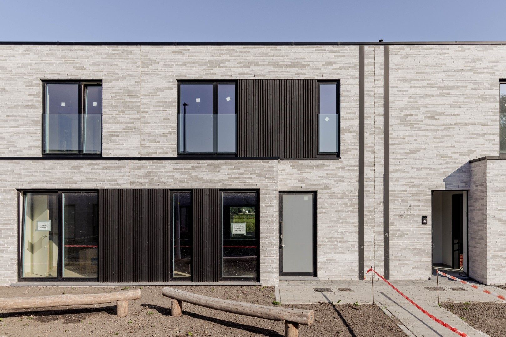 Moderne BEN-woning met 3 slpk’s in groene woonbuurt foto {{pictureIndex}}