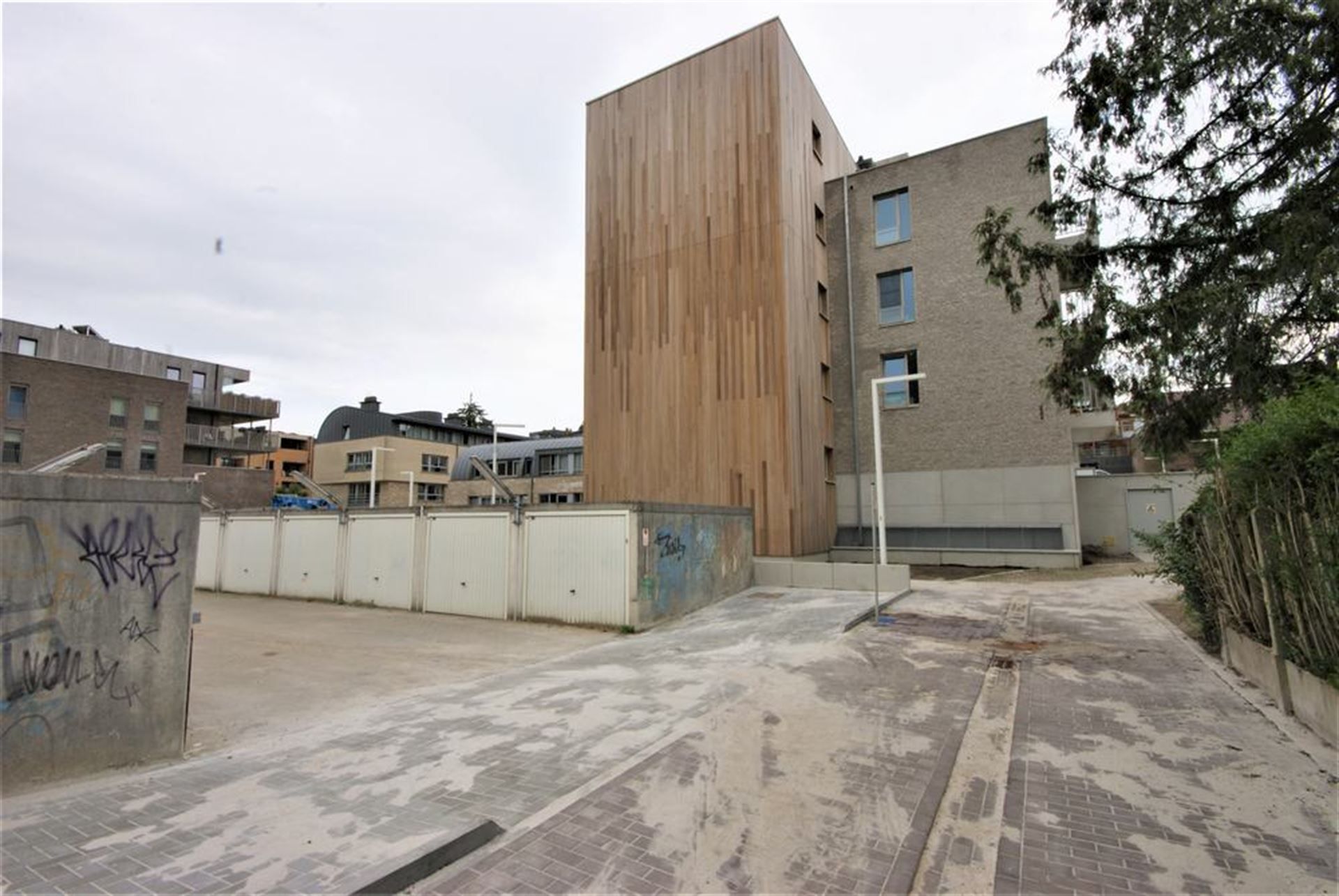 Garagebox - binnen - gesloten foto 5