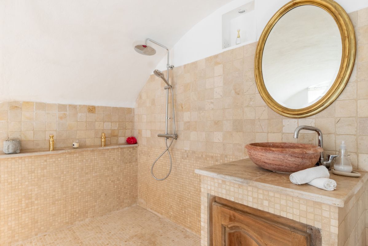 Petit-Château in de provence (Nyons) foto 18