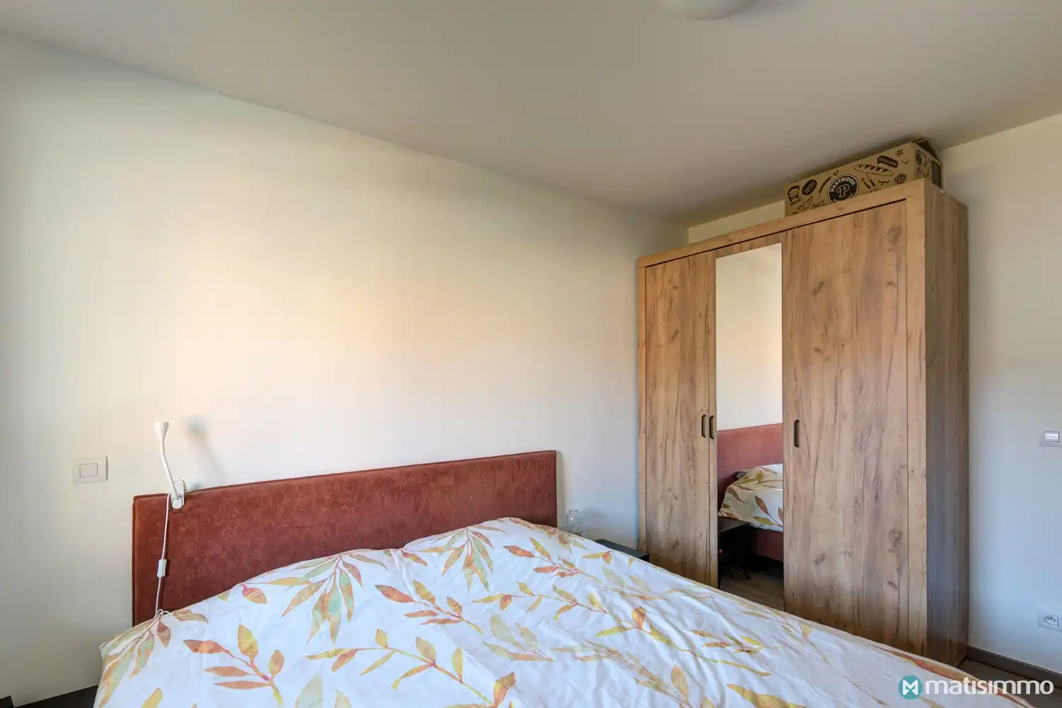 INSTAPKLAAR APPARTEMENT MET 2 SLAAPKAMERS EN AUTOSTAANPLAATS IN HET CENTRUM VAN BILZEN foto 10