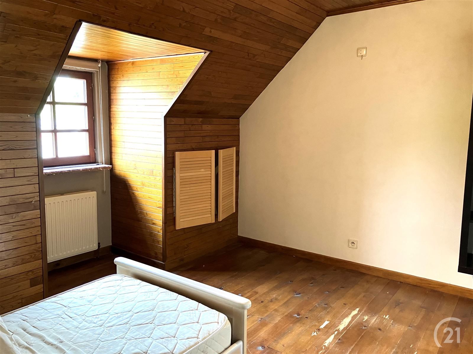 Ruime gezinswoning met 4 ruime slaapkamers! foto 5