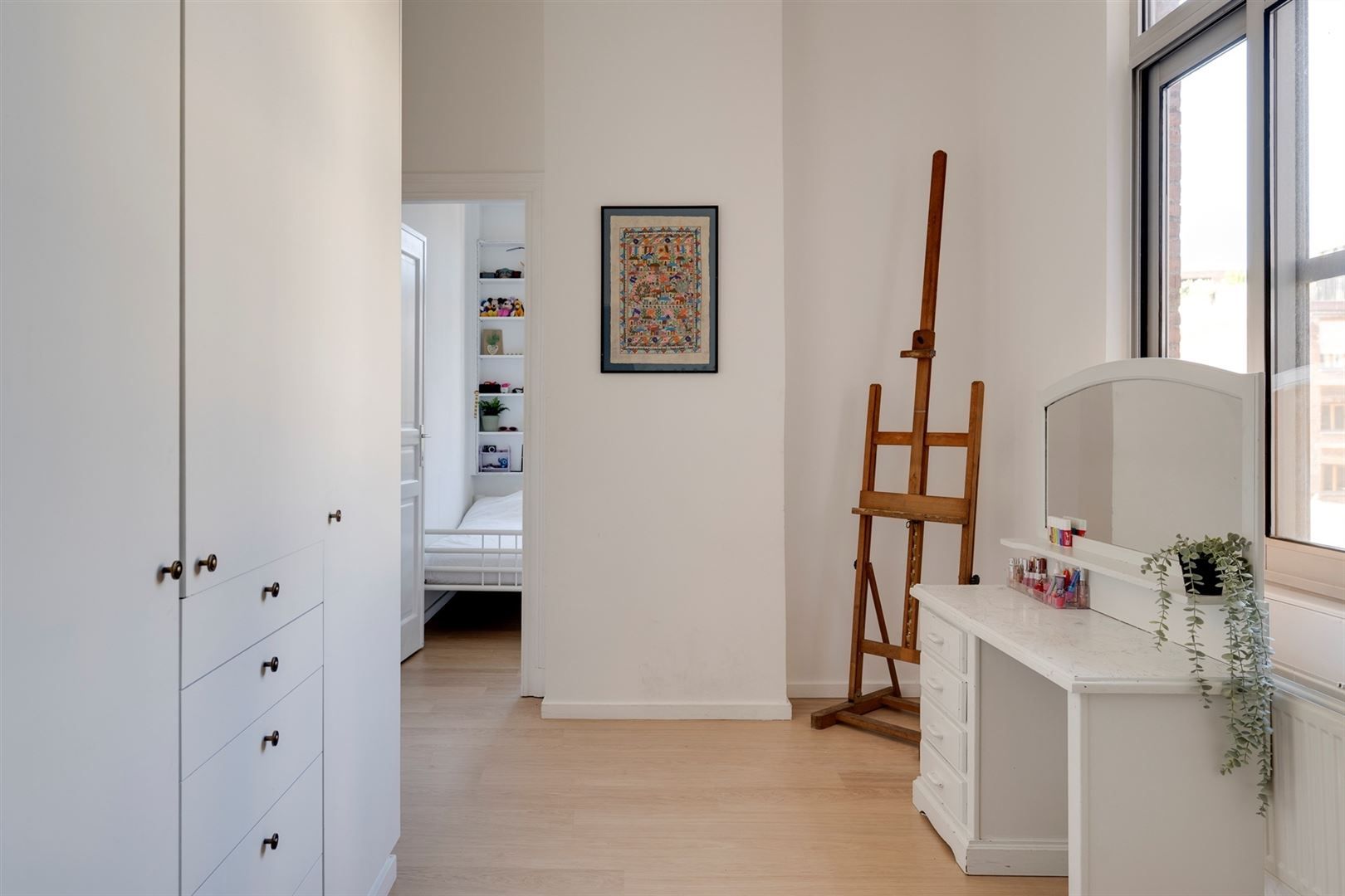 Karaktervolle herenwoning met zee aan ruimte foto 18