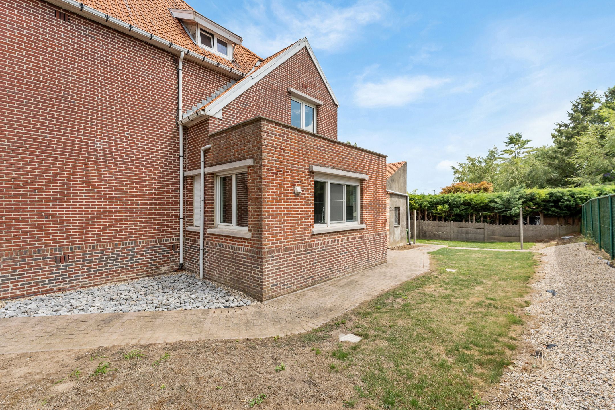 Vrijstaande woning in het landelijke Val-Meer foto 21