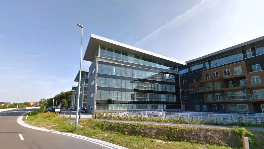 Standalone kantoorgebouw te huur langs R4 in Merelbeke-Melle foto 28