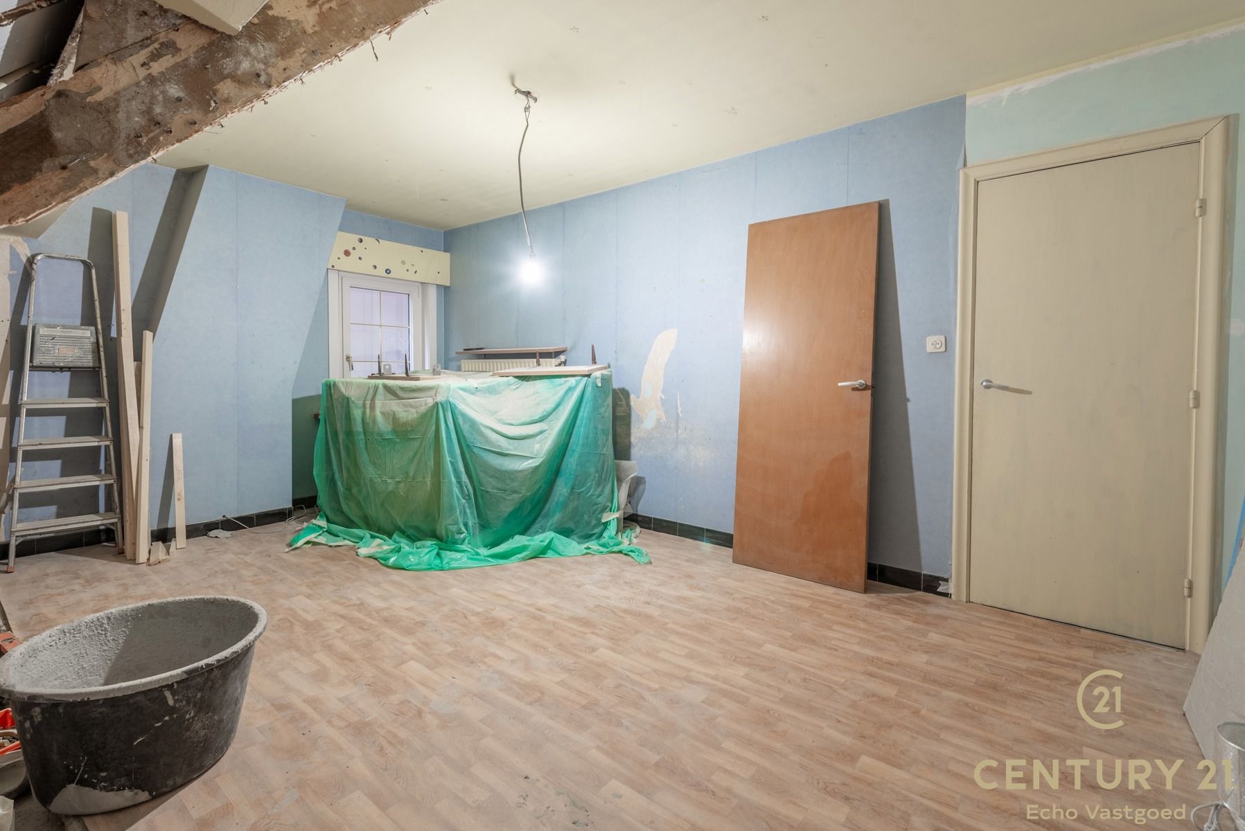 Charmante deels gerenoveerde woning met gezellige tuin foto 22
