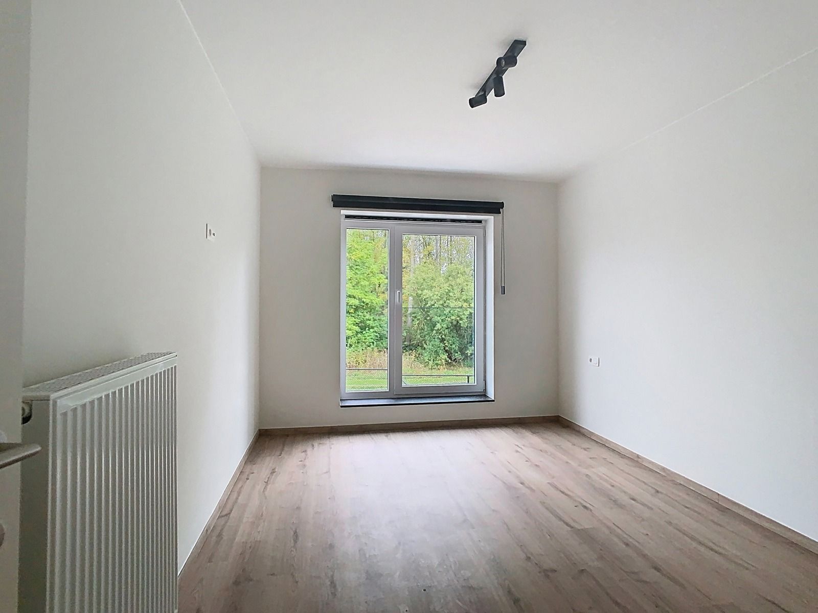 Moderne Nieuwbouwwoning (GB) met 3 SLPK, Tuin én Carport! foto 9