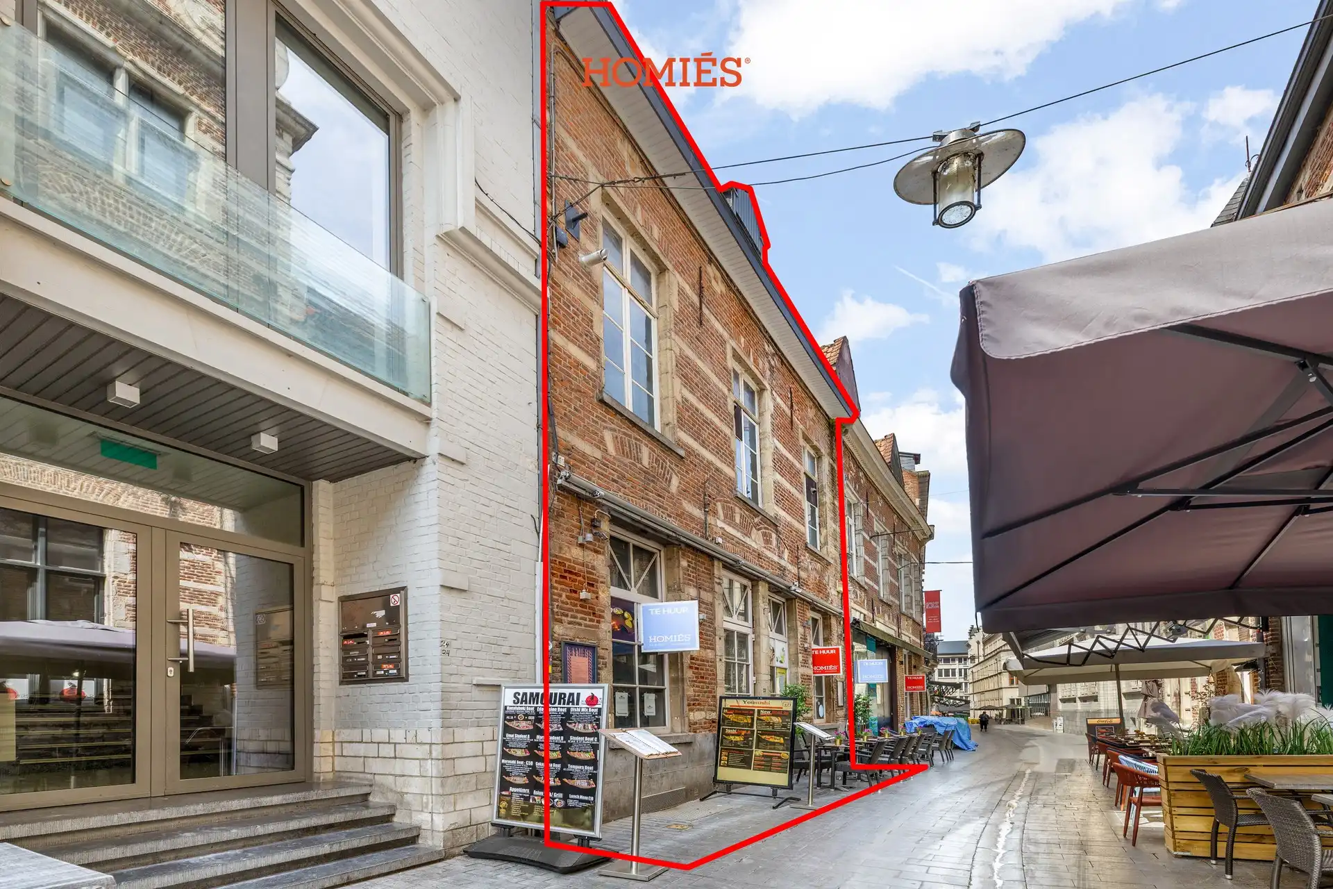 Ruim handelspand op toplocatie in de Muntstraat foto {{pictureIndex}}