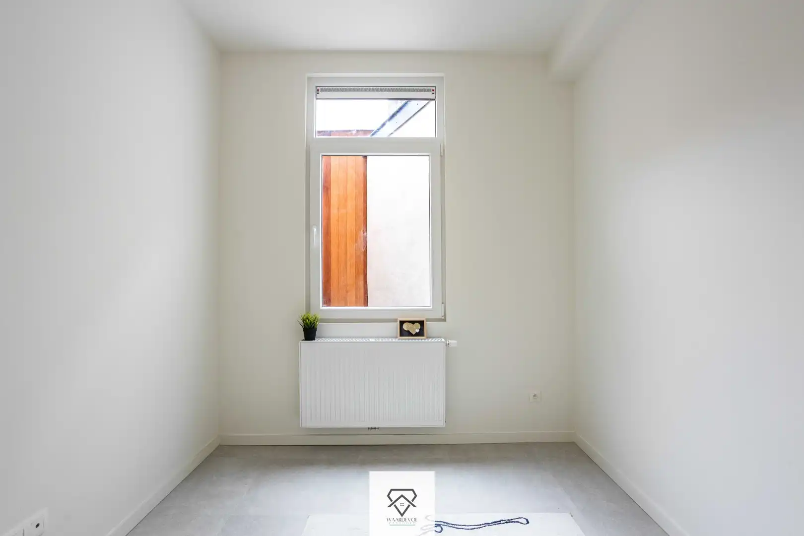 Instapklare woning met uniek waterzicht in de Oude Dokken te Gent foto 9