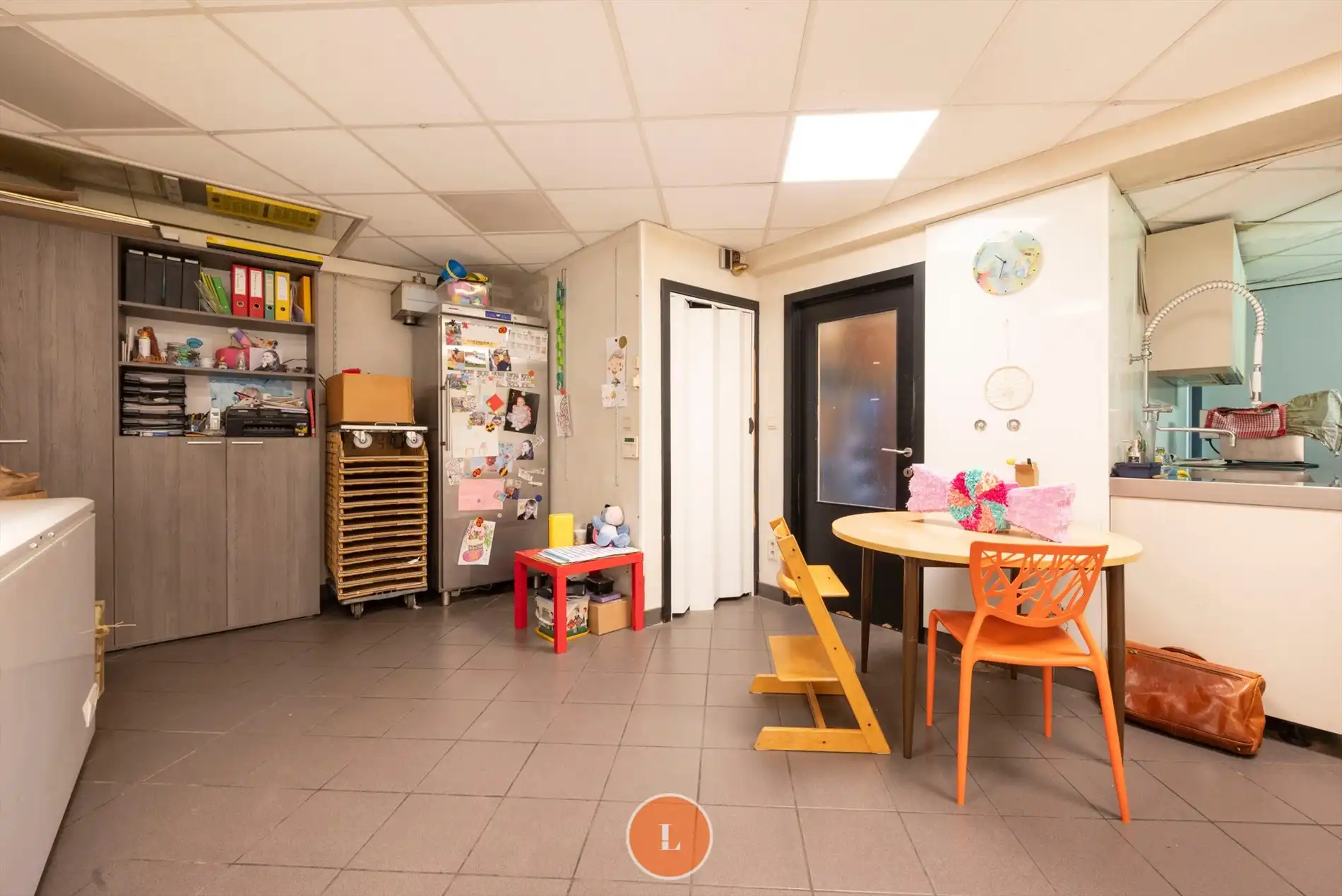 Handelspand met duplexappartement, tuin en garage in het hart van Lauwe foto 7