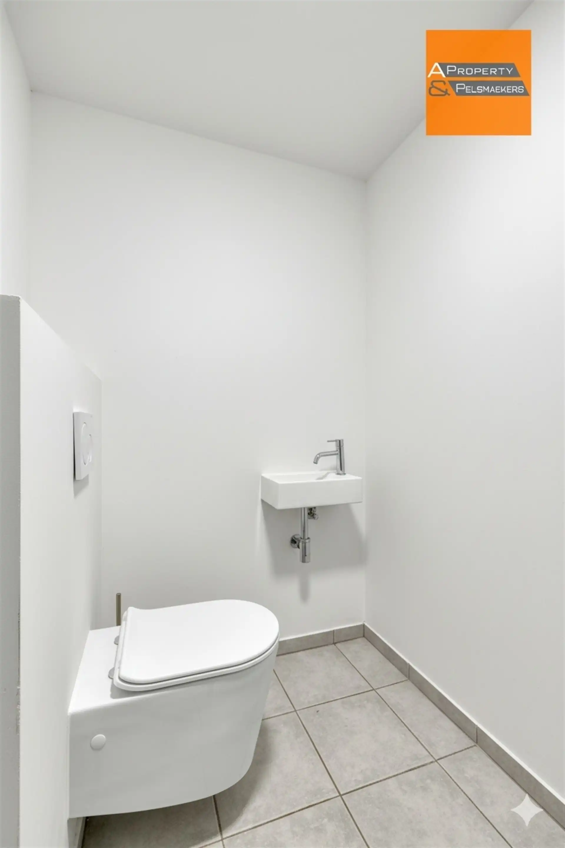 Modern topappartement met unieke ligging foto 8