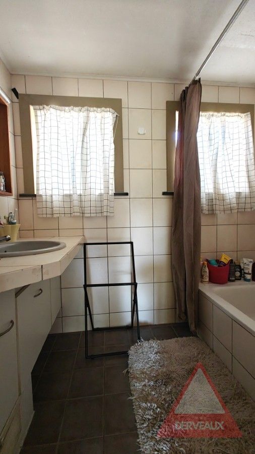 Roeselare – Gezinswoning met tuin, garage en toegang tot speeltuin foto 11