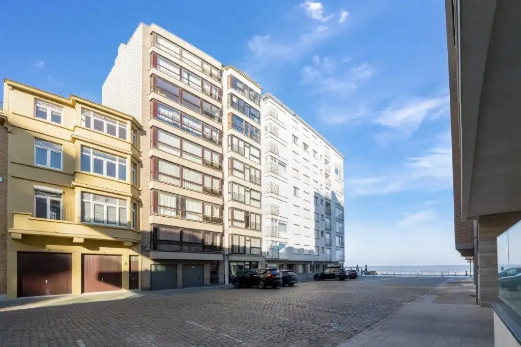 LUXUEUS GERENOVEERD 2 SLPK APP - ZIJDELINGS ZICHT OP ZEE foto 20