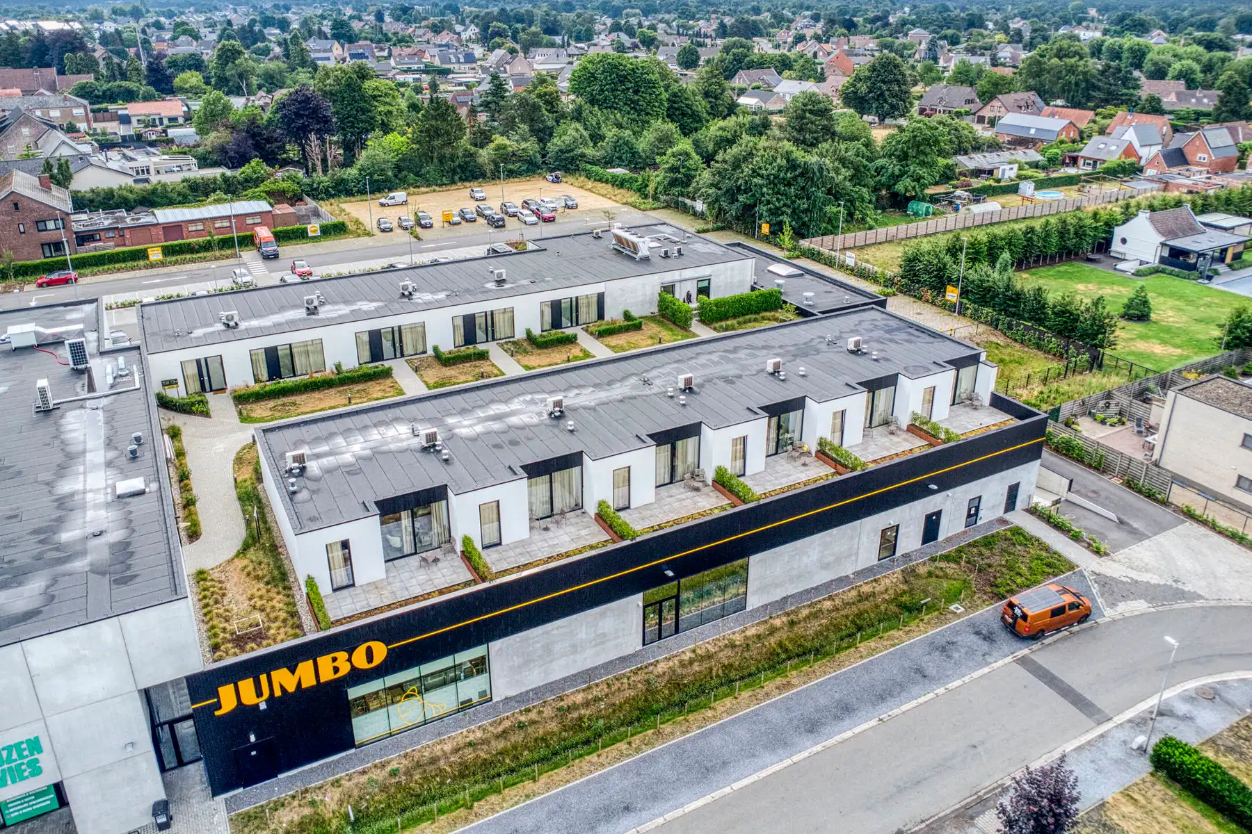 Opbrengsteigendom te koop: 10 nieuwbouwappartementen in Lommel foto 2