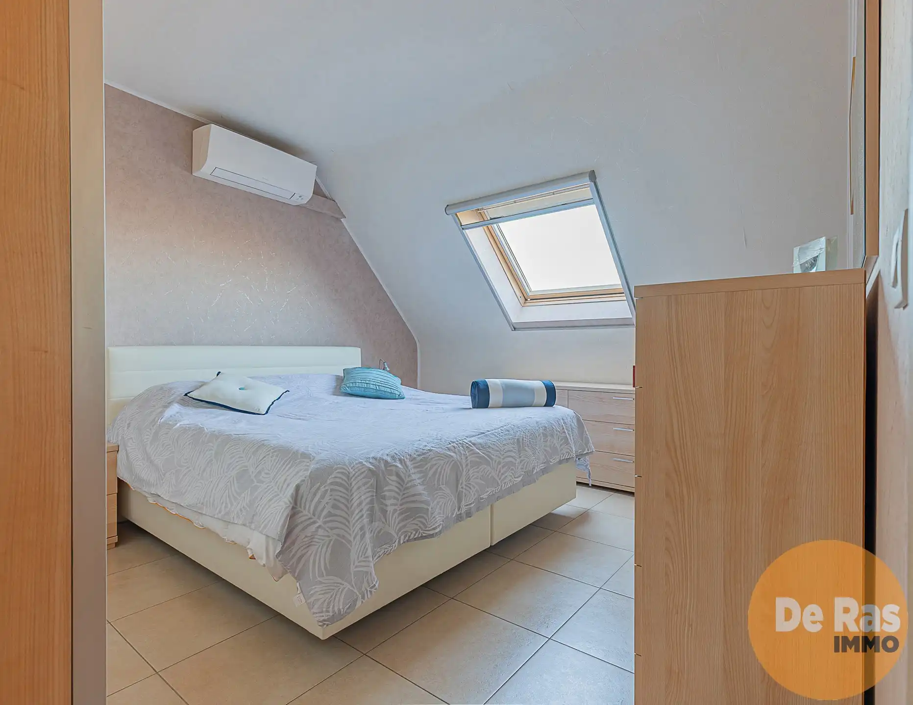 BAMBRUGGE - Zeer ruime duplex met 3 slpks en groot terras foto 13