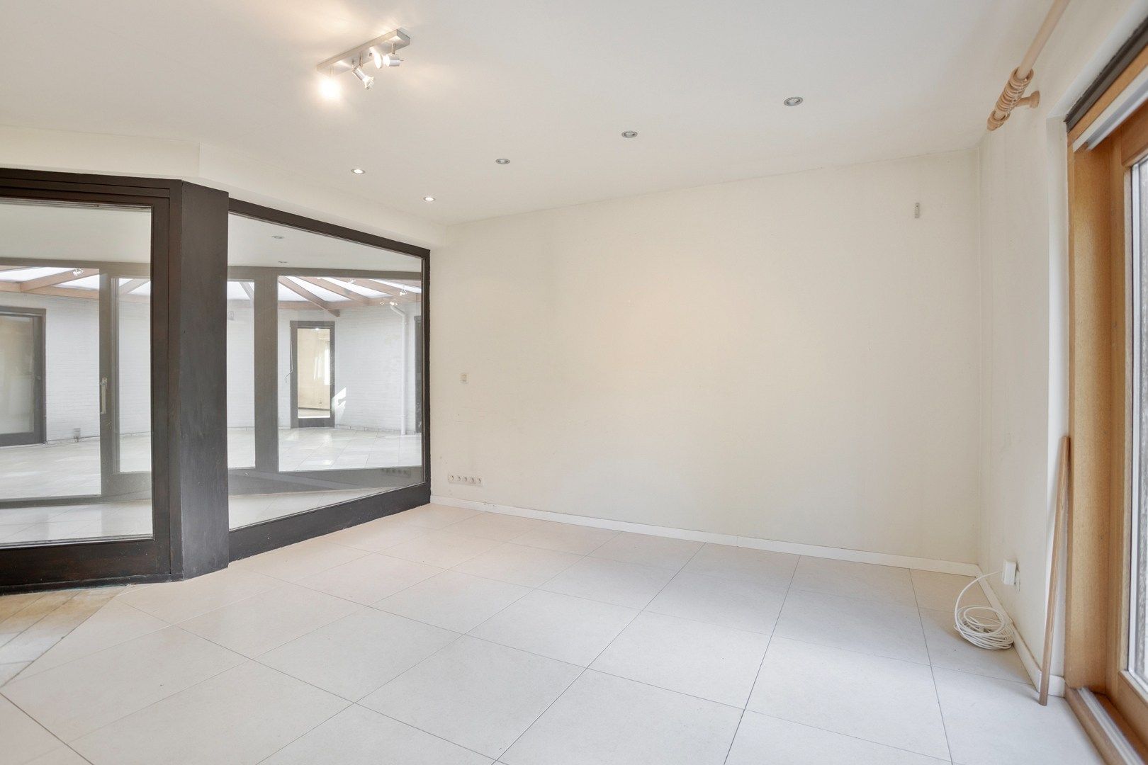 Ruime woning in een doodlopende straat met 4 slaapkamers, 2 badkamers op een prachtig perceel vlak bij het Meerdaalwoud  foto 16