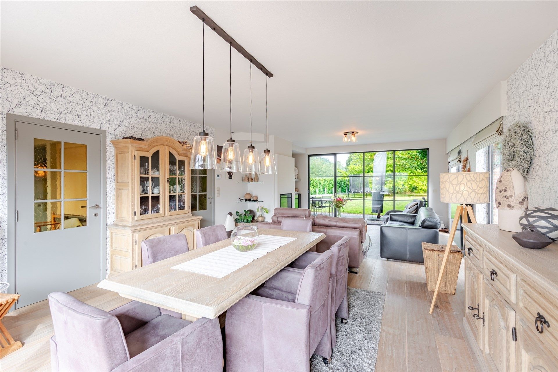 Ruime villa met 4 slks op topligging in Ten-Ede foto 3