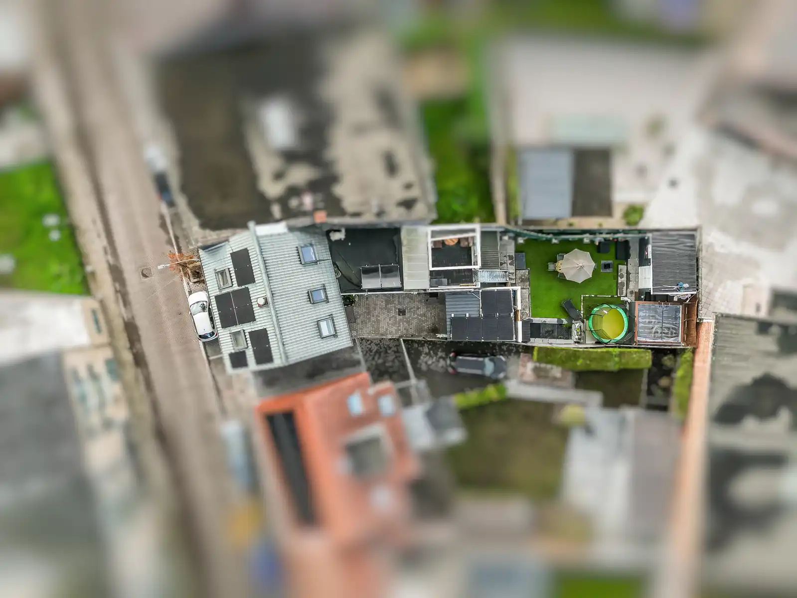 Perfect instapklare meergezinswoning (2 wooneenheden) in het hart van St Jozef Londerzeel foto 2