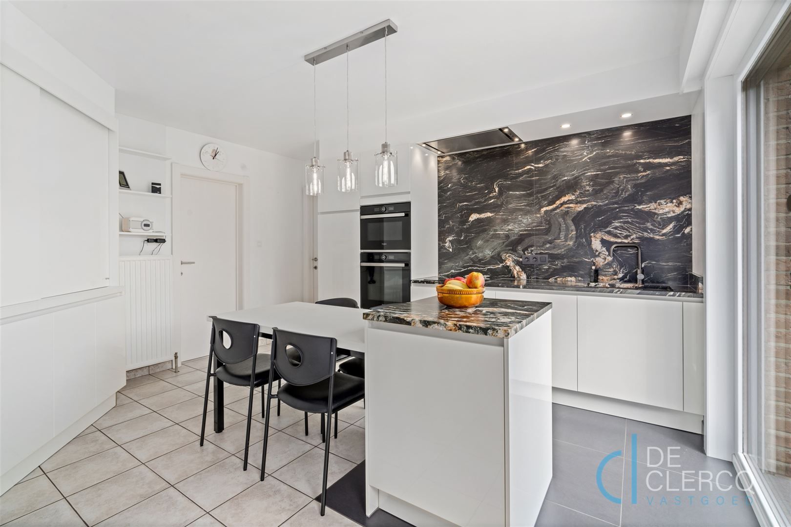 Moderne bungalow met zolder en tuin te koop in Oostakker!  foto 7