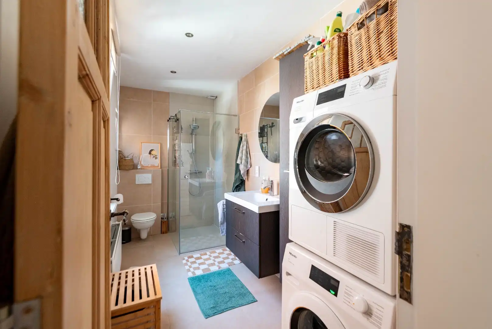 Charmante en veelzijdige woning met studio, 2 slaapkamers foto 11