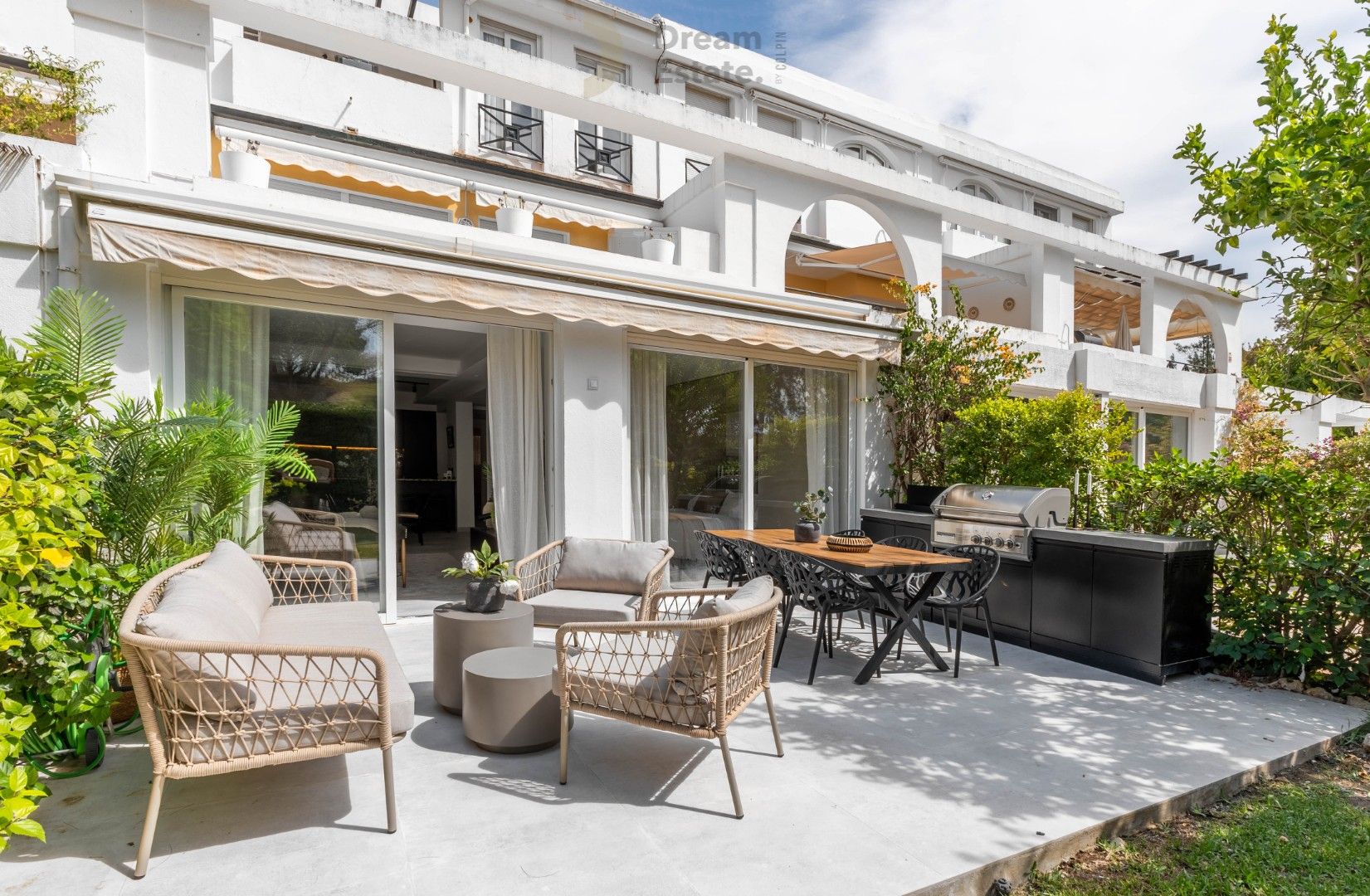 Nieuw Gerenoveerd Appartement op een Toplocatie in La Quinta, Nueva Andalucia foto 4