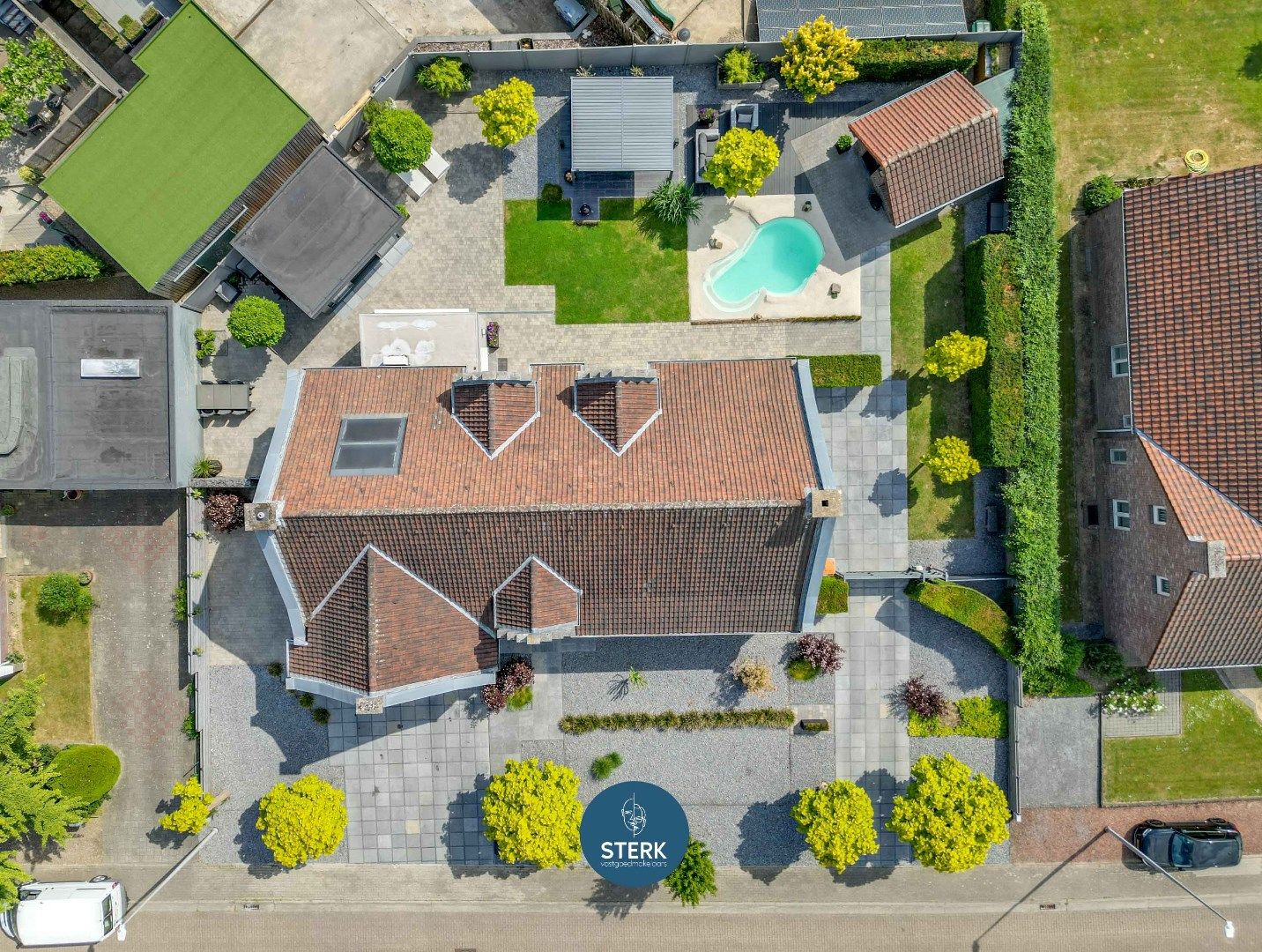 STIJLVOLLE VILLA MET HOOG WOONCOMFORT EN UITZONDERLIJKE TUIN TE REKEM !  foto 37