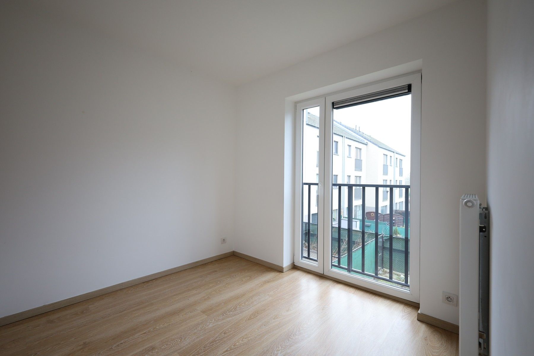 Lichtrijk appartement met terras foto 4