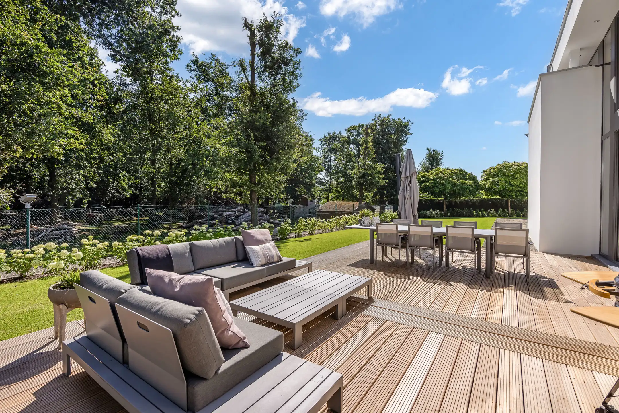 Hoogstaande villa met binnenzwembad te Lanaken foto 33