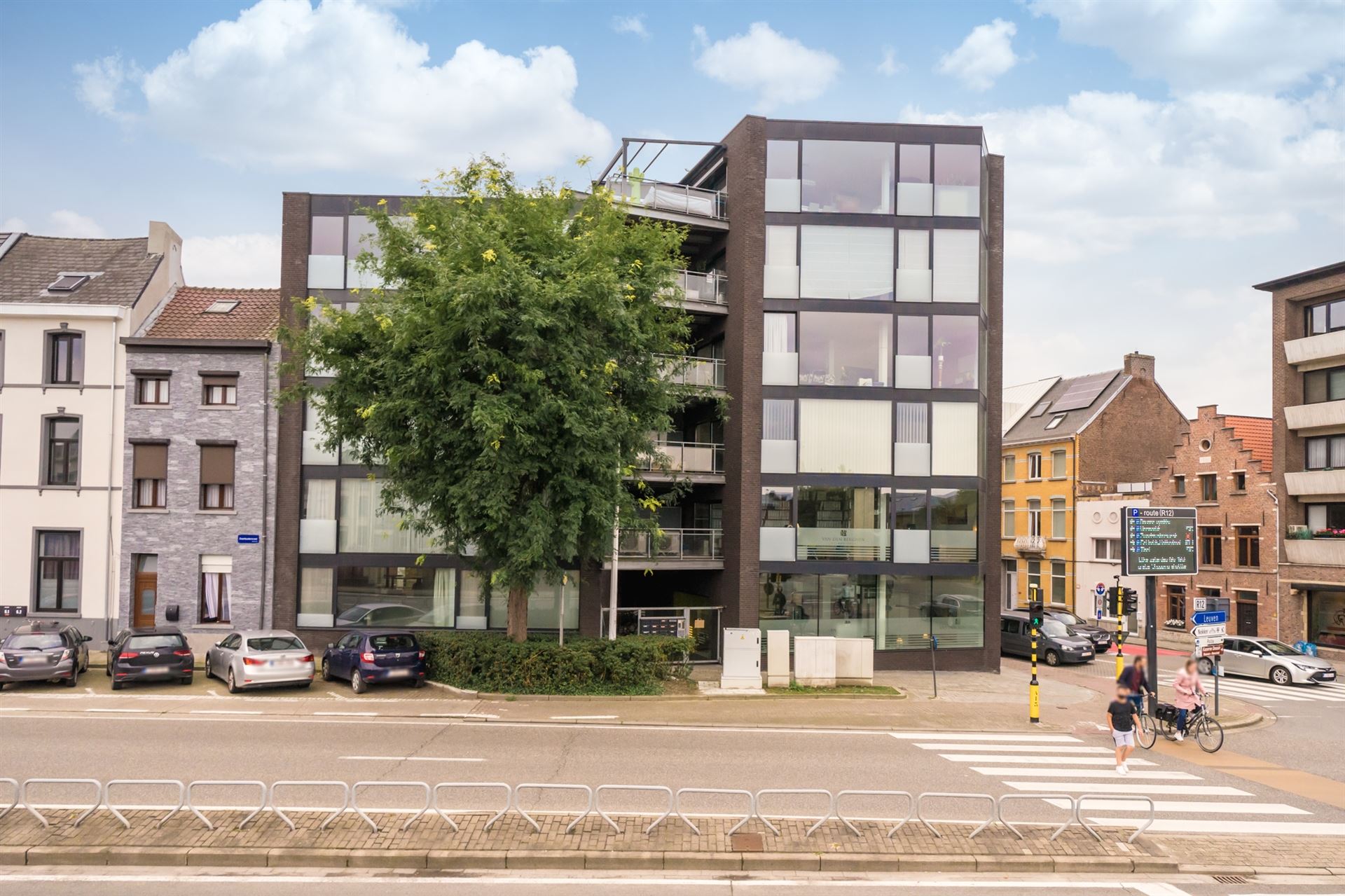 Modern 2-slaapkamerappartement met zonnig terras in hartje Mechelen foto 2
