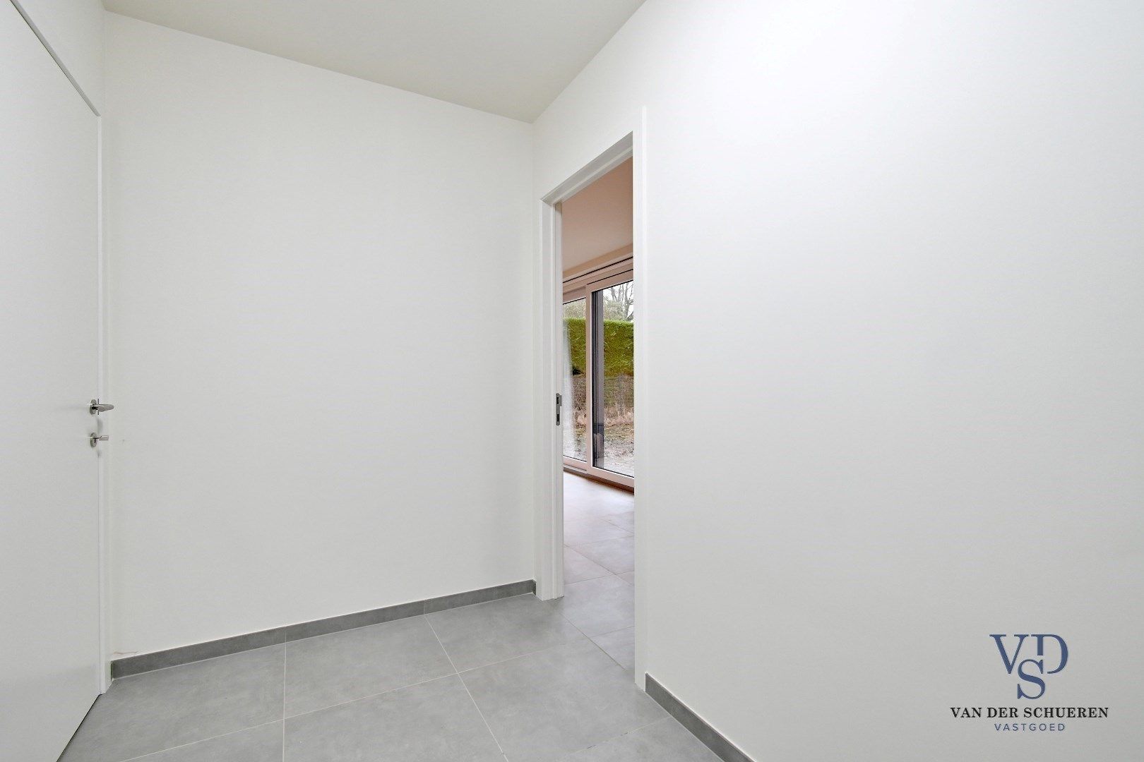 Uitzonderlijke BEN-woning nabij Tiegembos. foto 15