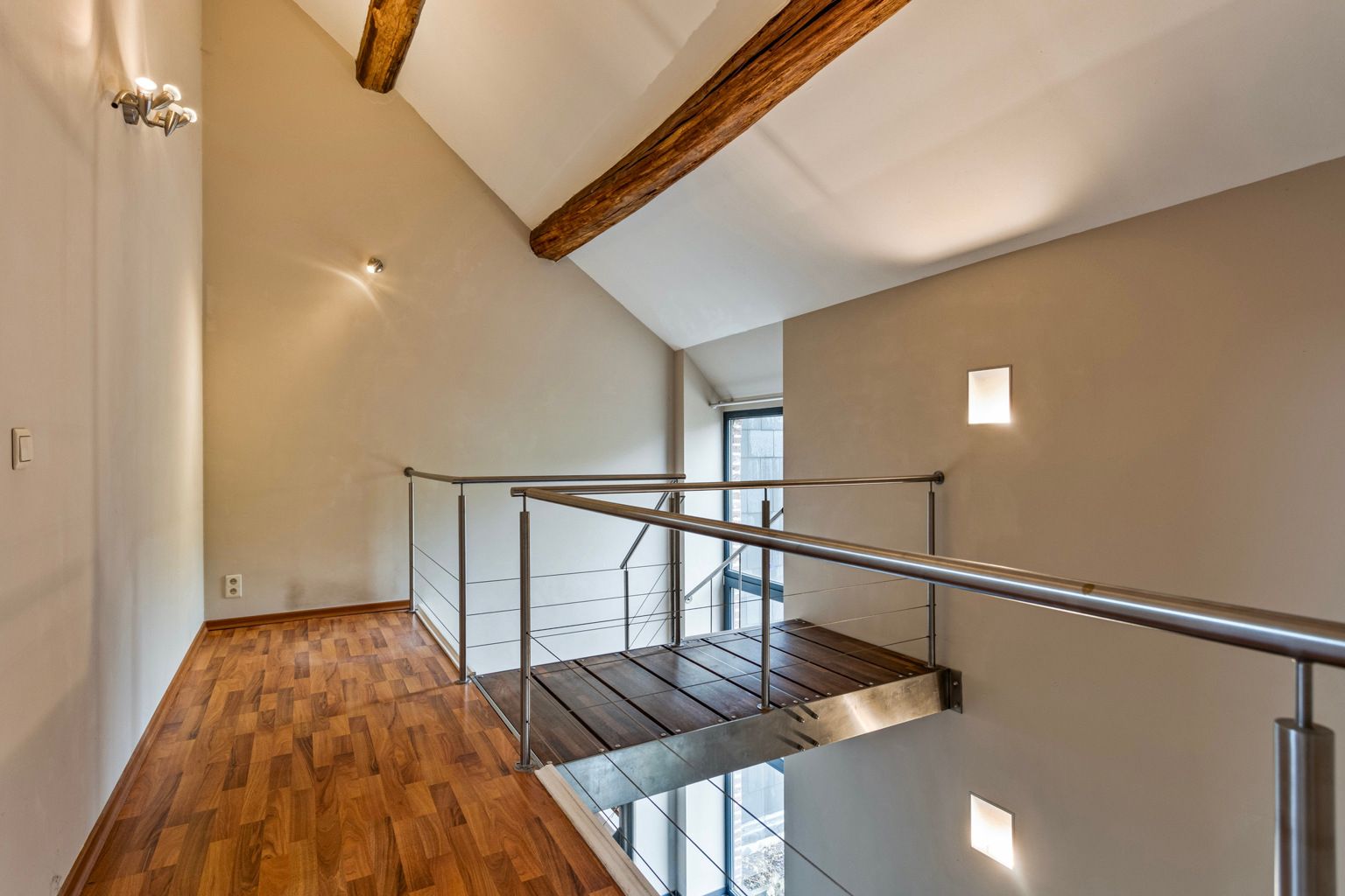 GERENOVEERDE WONING MET TUIN IN BOUTERSEM foto 11