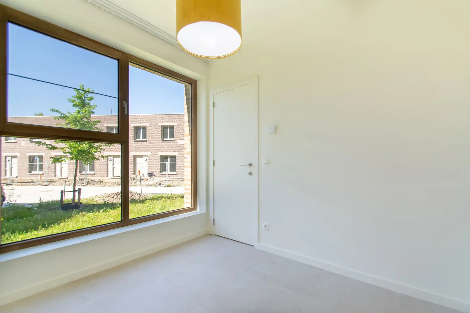 Rustig en comfortabel 2slpk appt. met mooi terras foto 9