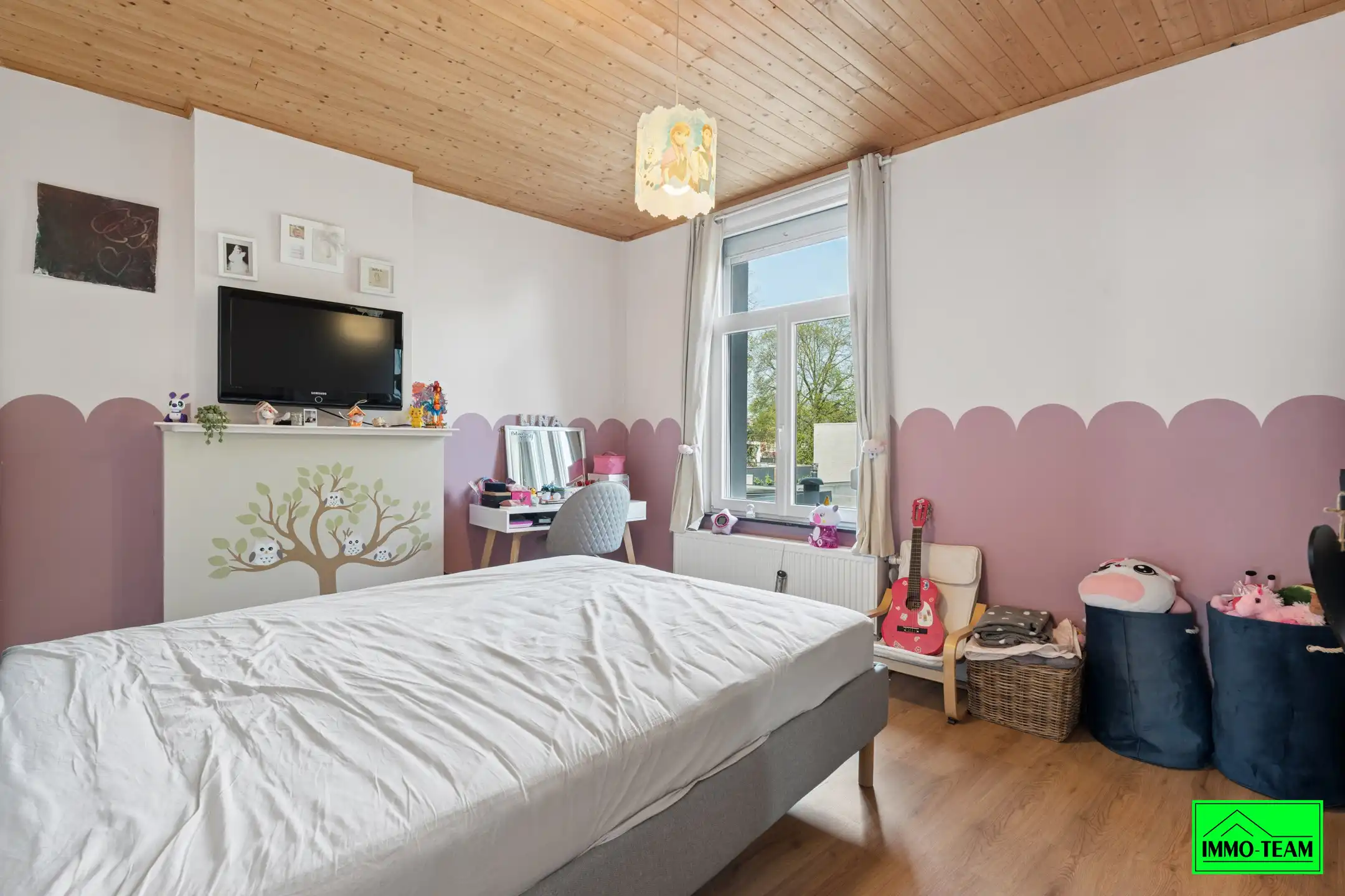 Instapklare gerenoveerde woning nabij het stadscentrum. foto 18