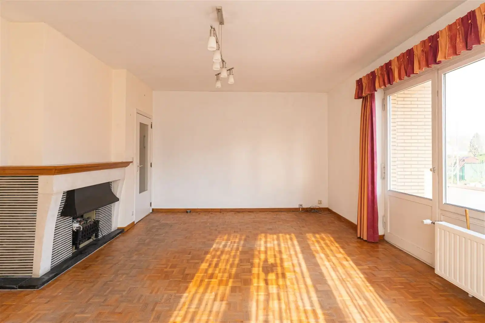 Te renoveren appartement  foto 3