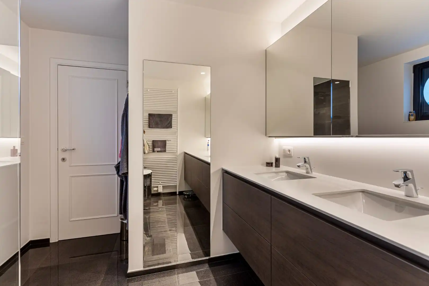 Goed draaiende horecazaak op top locatie in Mol-Achterbos ! foto 24