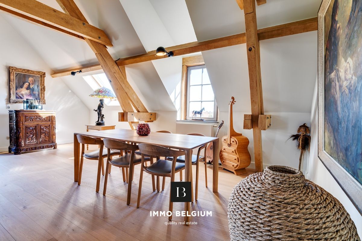 Prachtige exclusieve kangoeroe-villa met bijgebouw foto 28