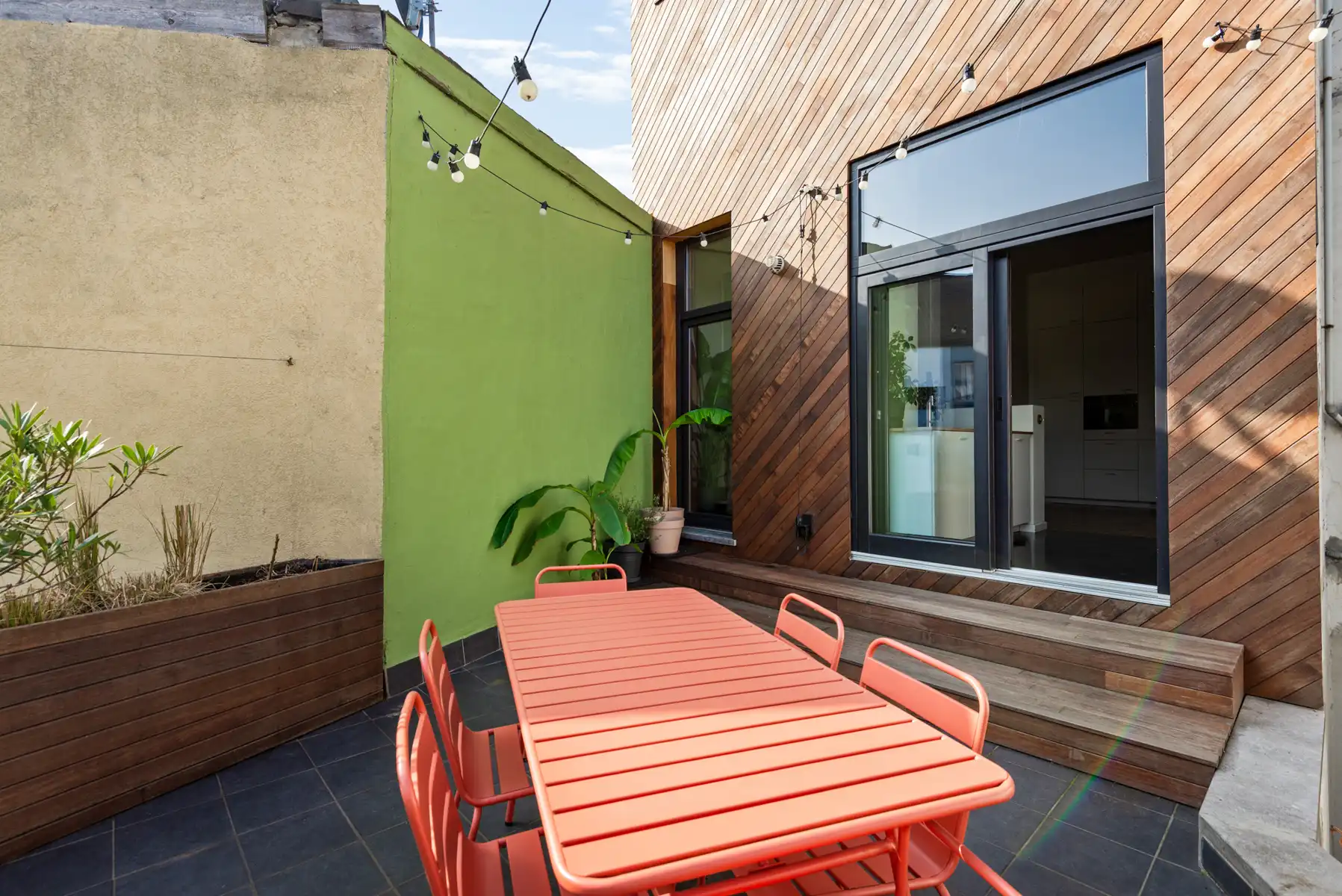 Top gerenoveerde woning met dakterras in centrum 2060 foto 6