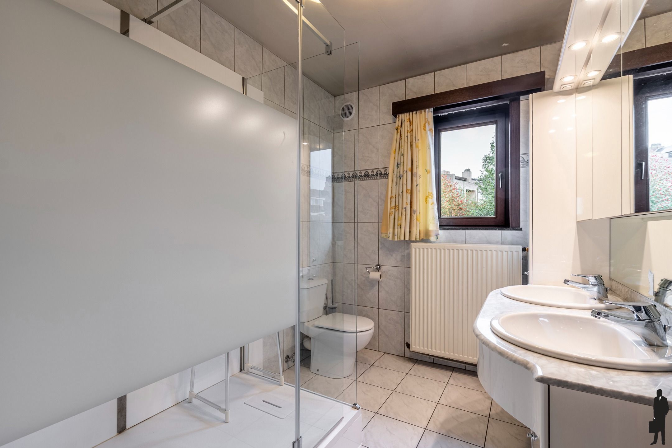 Charmante, energetisch gerenoveerde woning met stadstuin foto 11