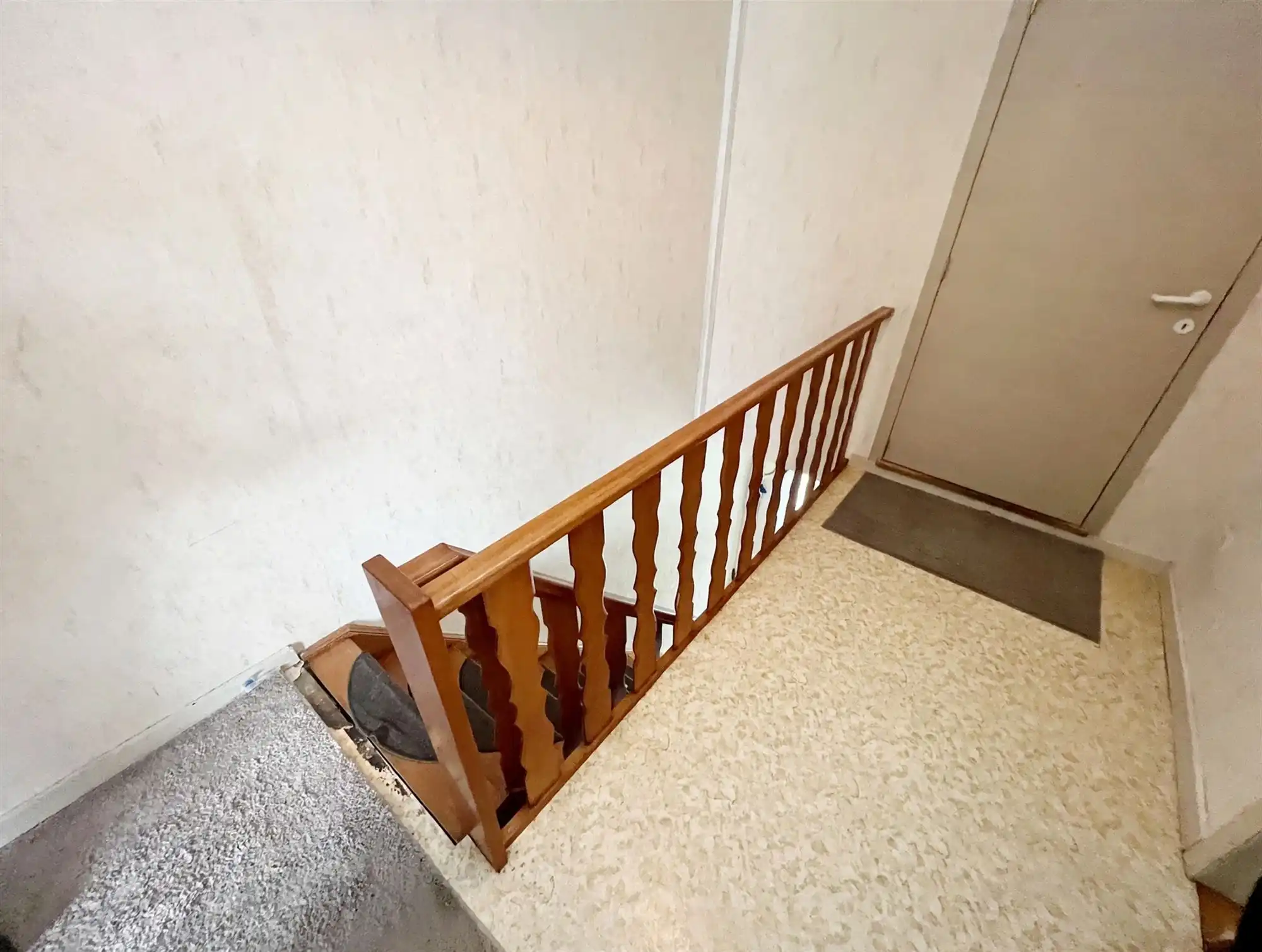 Huis met 5 slpks, 2 badk, dubbele oprit en tuin op 250 m² foto 19