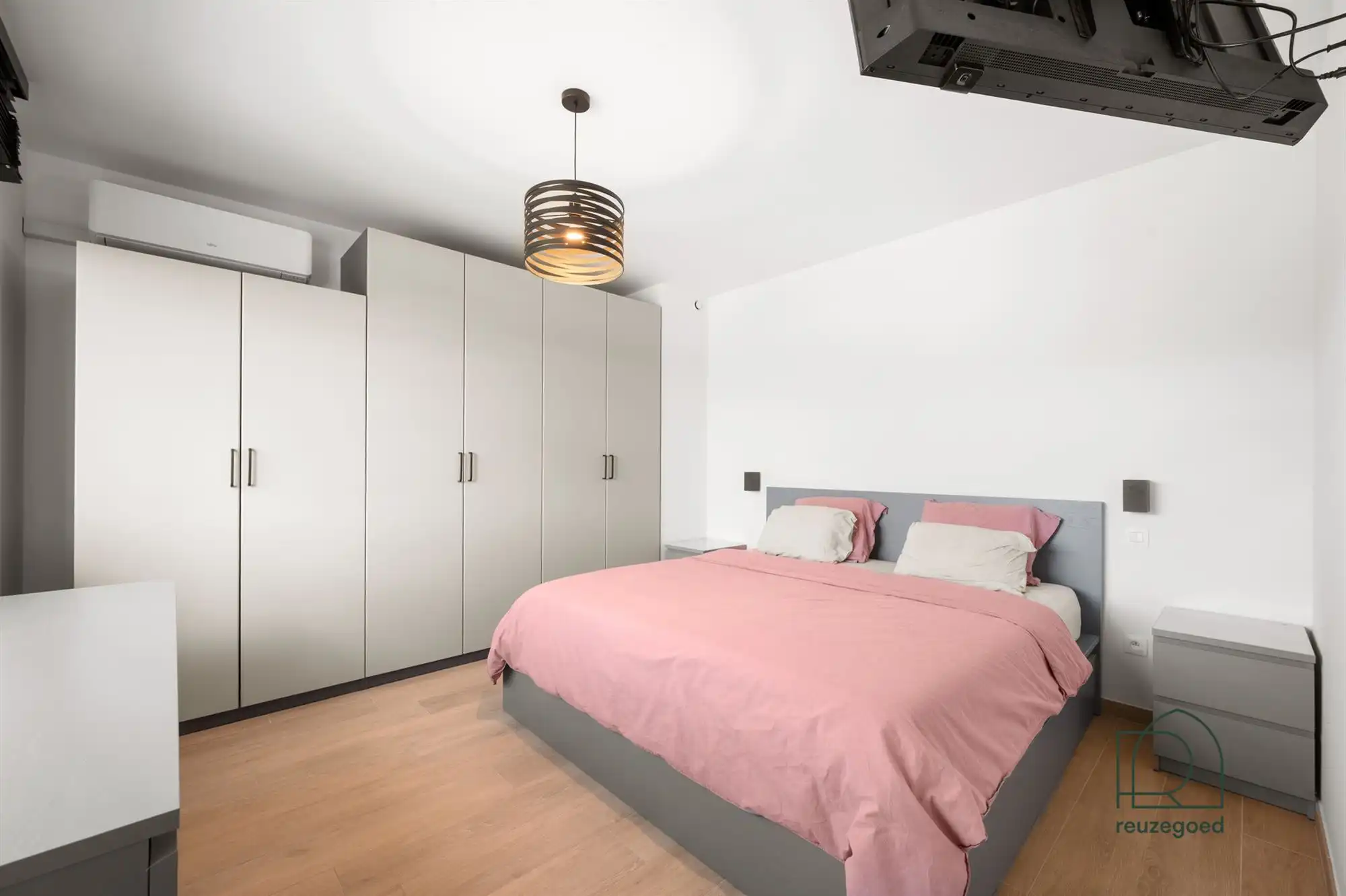 Uniek duplexappartement (3 slpk) met huisgevoel, groene daktuin en zicht op de velden in Kortessem foto 20