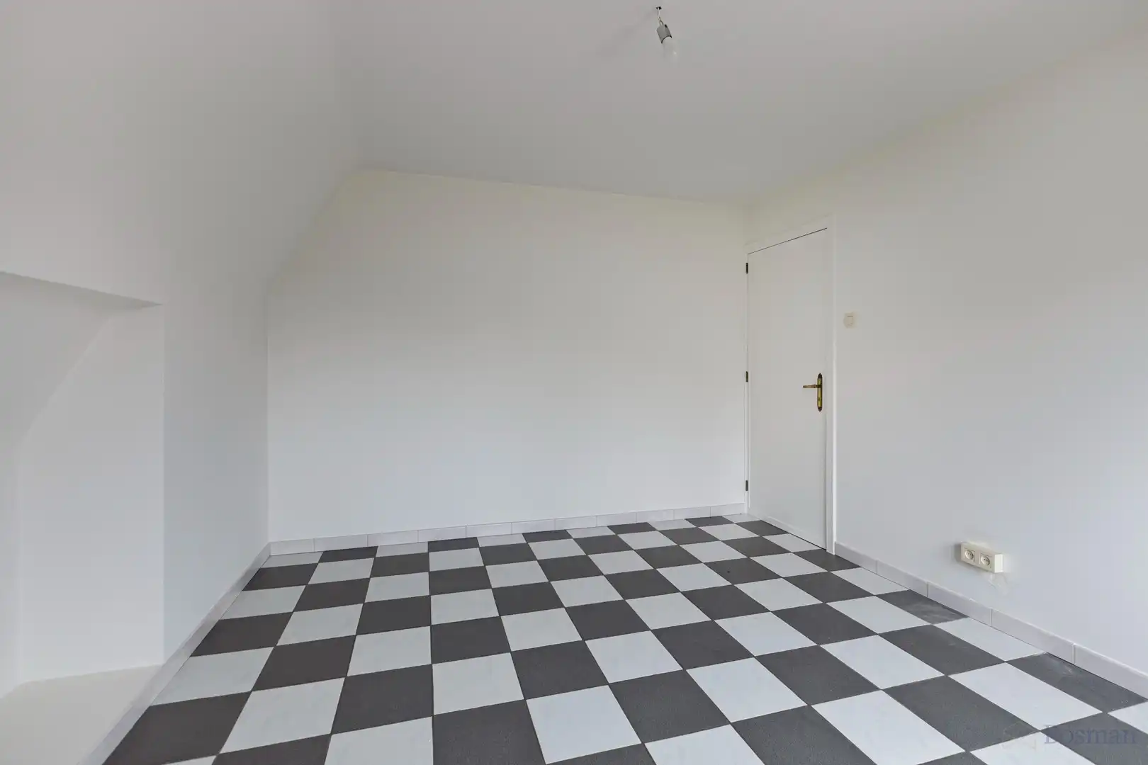 Gezinswoning te koop in centrum Tessenderlo foto 11